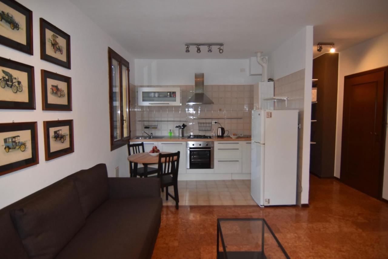 Emilia Suite Μπολόνια Εξωτερικό φωτογραφία